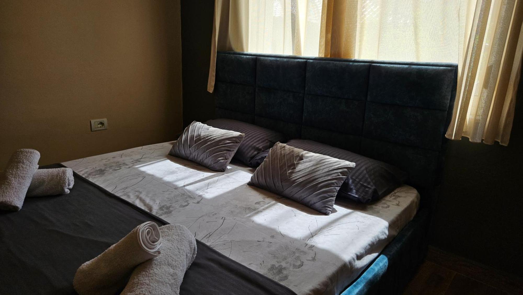 Dua'S Apartment Tirana Bagian luar foto