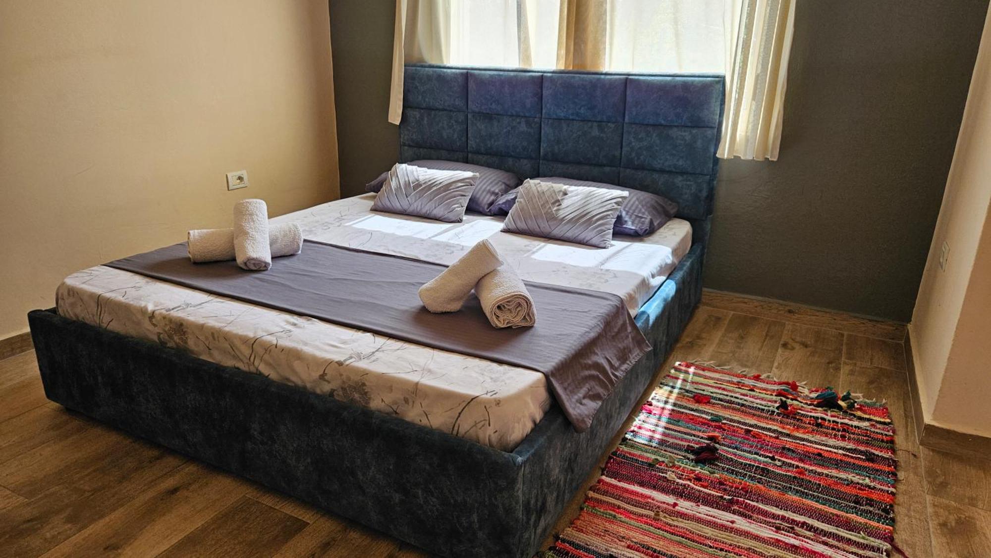 Dua'S Apartment Tirana Bagian luar foto